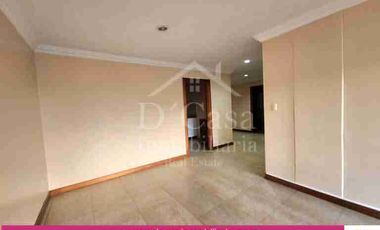 Primero de mayo Departamento de Arriendo 3 dormitorios 1 garaje