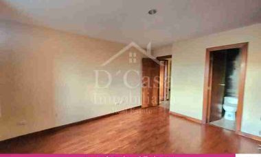 Primero de mayo Departamento de Arriendo 3 dormitorios 1 garaje
