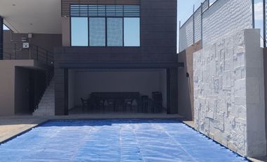 renta casa Fracc. Residencial Lantana acceso controlado, zona norte Irapuato