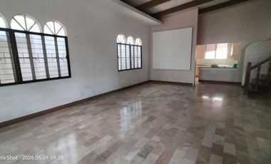 Old house for sale in Holy Spirit Quezon City need major repair