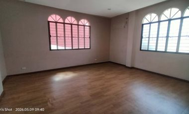 Old house for sale in Holy Spirit Quezon City need major repair