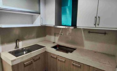Dijual apartement St Moritz Puri Indah, the Royal Tower lt 3, 87 m2, 2+1 kt, 2+1 km, 1 gudang, kitchen set, timur laut