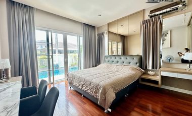 Peaceful 3 Bedroom Modern Pool Villa in Huai Yai Pattaya For Rent