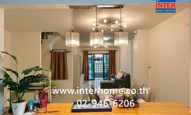 Two-story townhome, 19.4 sq.wah, Warangkul Village, Rangsit Klong 3, Phahonyothin Road, Rangsit-Nakhon Nayok Road, Lam Luk Ka, Pathum Thani.