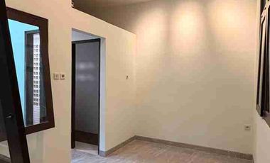 RUMAH BARU RENOVASI CLUSTER ONE GATE TAMAN TIARA