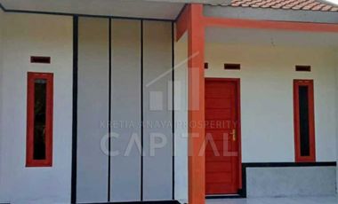 4 UNIT RUMAH SIAP HUNI DI KOMPLEK GRIYA ASRI MARGAHURIP KABUPATEN BANDUNG