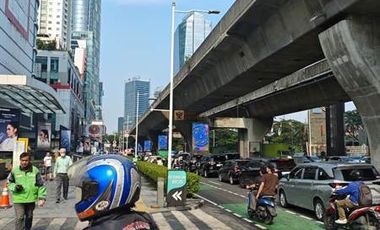 Siap pakai! Area ramai cocok untuk shop fashion accesories dll Nego sampai deal jual cepat kios Usaha di ITC Kuningan Akses langsung ke kawasan bisnis