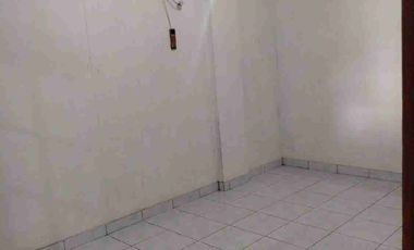 Disewakan Murah Ruko 3 Lantai siap Huni lokasi jln tubagus angke