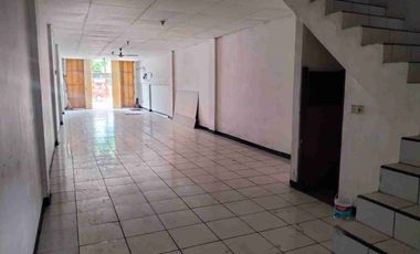 Disewakan Murah Ruko 3 Lantai siap Huni lokasi jln tubagus angke