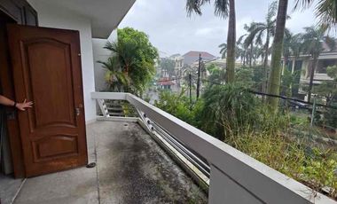 Dijual Super Murah Rumah Mewah di Green Garden Kebon Jeruk Jakarta Barat.