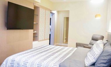 Luxurious Three-Bedroom Residence at Verve Residences Tower 1 BGC