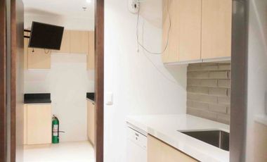 Luxurious Three-Bedroom Residence at Verve Residences Tower 1 BGC