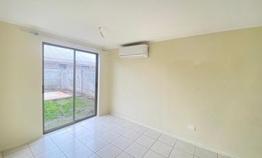 Casa en Arriendo Cercana a Comercio y Locomoción, Hacienda Santa María de Labranza