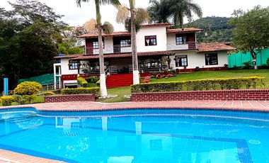 Finca campestre en venta cerca a Calima Darién, Valle del Cauca