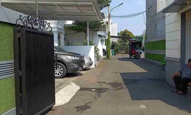 RUMAH SEMI FURNISHED SIAP HUNI DI PEJATEN JAKARTA SELATAN
