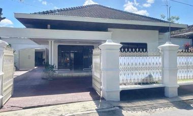 Rumah Klasik