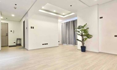 Birch Tower Manila Large 1BR - near UP Manila Campus and Robinson’s Place Manila