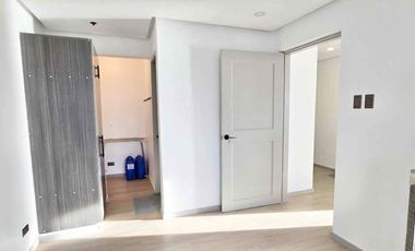 Birch Tower Manila Large 1BR - near UP Manila Campus and Robinson’s Place Manila