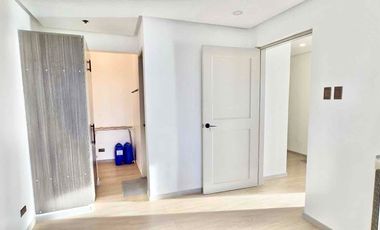 Birch Tower Manila Large 1BR - near UP Manila Campus and Robinson’s Place Manila