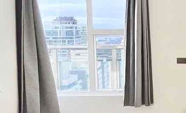 Birch Tower Manila Large 1BR - near UP Manila Campus and Robinson’s Place Manila