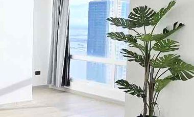 Birch Tower Manila Large 1BR - near UP Manila Campus and Robinson’s Place Manila