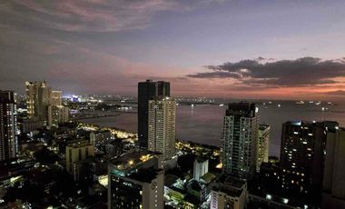 Birch Tower Manila Large 1BR - near UP Manila Campus and Robinson’s Place Manila