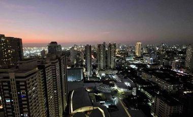 Birch Tower Manila Large 1BR - near UP Manila Campus and Robinson’s Place Manila