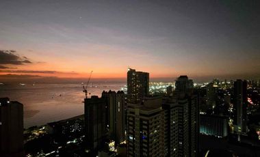 Birch Tower Manila Large 1BR - near UP Manila Campus and Robinson’s Place Manila