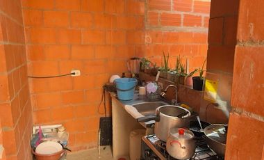 SE VENDE CASA EN ASTURIAS DE 2 PISOS DE OPORTUNIDAD