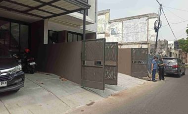 Dijual Rumah Baru desain modern Jl nangka 7 Cengkareng Jakarta Barat