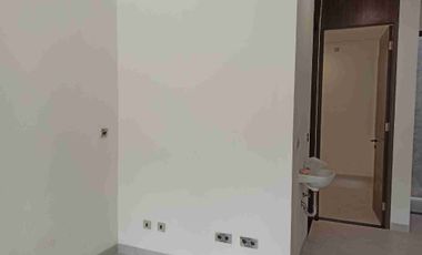 Dijual Rumah Baru desain modern Jl nangka 7 Cengkareng Jakarta Barat