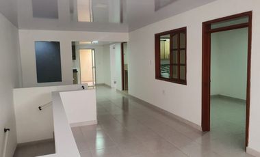 SE ARRIENDA CASA EN SEGUNDO PISO EN EL BARRIO LA GRACIELA