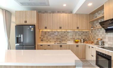 Phu Nara - Three-Bedroom Ao Nang Villas with 10m Salt Pool
