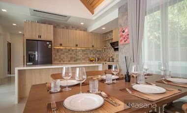 Phu Nara - Three-Bedroom Ao Nang Villas with 10m Salt Pool