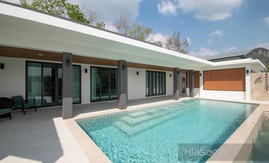 Phu Nara - Three-Bedroom Ao Nang Villas with 10m Salt Pool