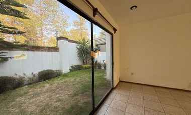 Casa en renta en Paseo de Altozano
