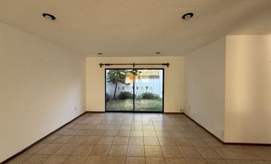 Casa en renta en Paseo de Altozano