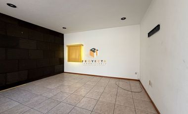 Casa en renta en Paseo de Altozano