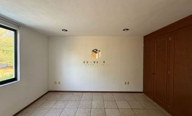 Casa en renta en Paseo de Altozano