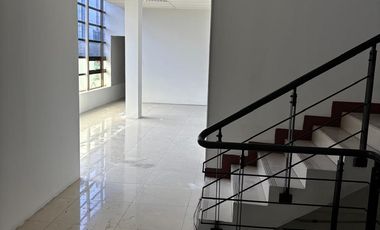 Jual atau Sewa Ruko Hook 4 Lantai Strategis di Tangerang City