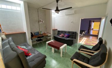 CASA AMUEBLADA  CON 3 RECÁMARAS Y PANELES SOLARES, CENTRO MÉRIDA