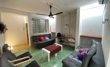 CASA AMUEBLADA  CON 3 RECÁMARAS Y PANELES SOLARES, CENTRO MÉRIDA