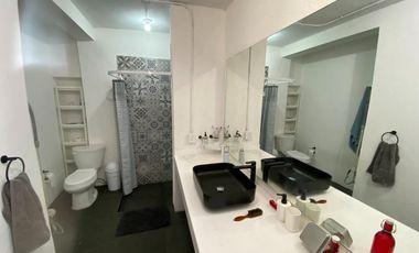 CASA AMUEBLADA  CON 3 RECÁMARAS Y PANELES SOLARES, CENTRO MÉRIDA