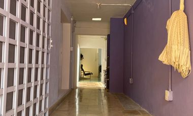CASA AMUEBLADA  CON 3 RECÁMARAS Y PANELES SOLARES, CENTRO MÉRIDA