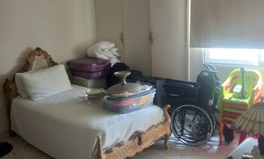 VENDO HERMOSO APARTAMENTO  EN SECTOR DE ALTO PRADO CON ÁREA DE 270mts, SEGUNDO PISO CON ASCENSOR