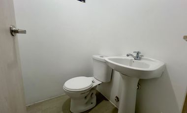 Alquiler de Casa de 3 dormitorios, dos plantas - Valle Norte, Etapa 1, vía a Salitre