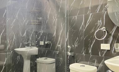 Alquiler de departamento de 2 dormitorios en Entre Ríos, Samborondón Recién remodelado