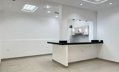 Alquiler de departamento de 2 dormitorios en Entre Ríos, Samborondón Recién remodelado