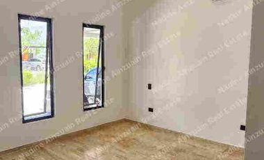 SE RENTA AMPLIA  CASA DE 4 RECÁMARAS,ALBERCA PRIVAD,A, SEGURIDAD,  AMENIDADES 2 CASAS CLUB, UBICADA EN RESIDENCIAL AQUA BY CUMBRES CANCÚN