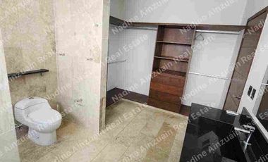 SE RENTA AMPLIA  CASA DE 4 RECÁMARAS,ALBERCA PRIVAD,A, SEGURIDAD,  AMENIDADES 2 CASAS CLUB, UBICADA EN RESIDENCIAL AQUA BY CUMBRES CANCÚN